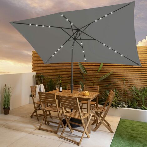 Ackley wooden garden furniture – 6 seater outdoor dining set with grey LED premium parasol - Natural