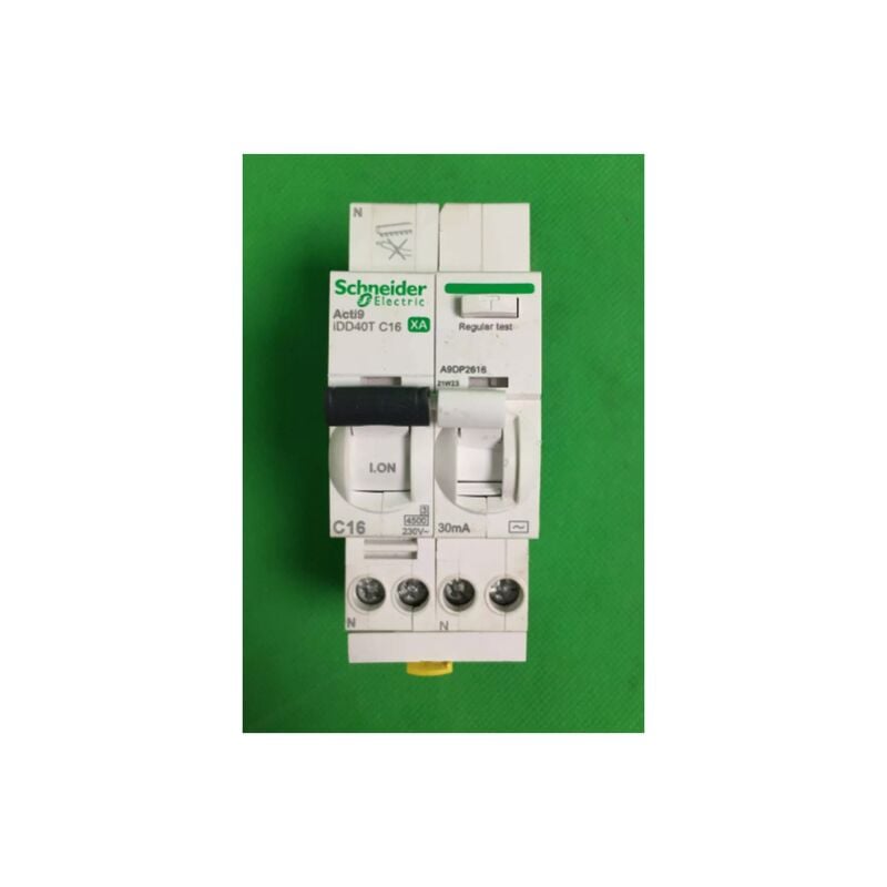Schneider Electric - Disjoncteur differentiel 16A 1P+N courbe c 4.5-6kA protection 30mA type ac bornes auto iDD40T xa