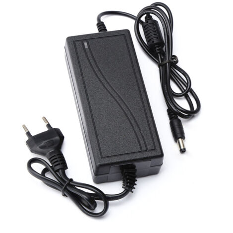Adaptateur secteur 60 W AC100-240 V vers DC12 V 5 A – alimentation universelle pour LED, routeur, caméra, appareil audio, compatible avec nombreuses marques