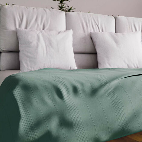 Jeté de lit ou canapé 180x220 cm ADELE vert, par Soleil d'ocre - Vert