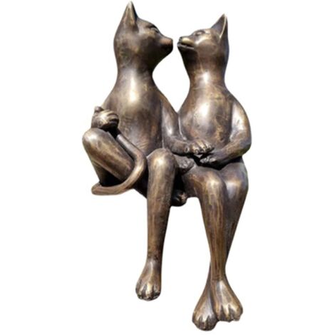 Adorable couple de chats s'embrassant, statuette de style européen, artisanat minimaliste moderne en résine pour la maison