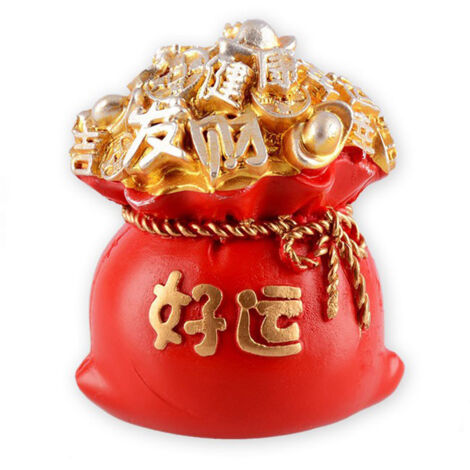 Adorno para árbol de Navidad de resina roja con el símbolo "Cai" de riqueza y buena fortuna – varios tamaños desde 6 x 5 x 5 cm hasta 10 x 7 x 6 cm – 1 pieza