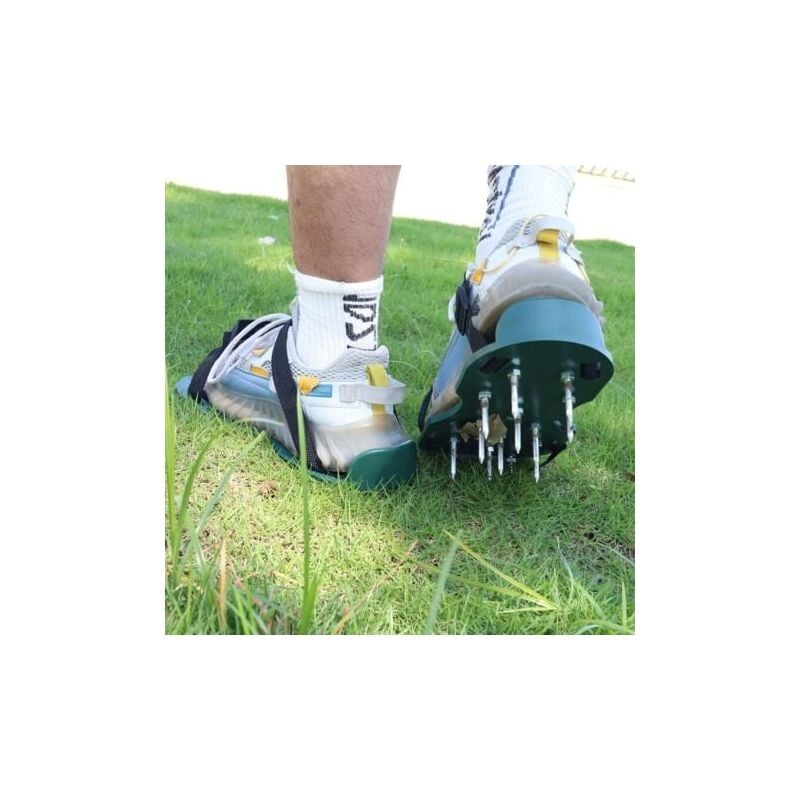 SNQ - Aérateur de pelouse, Scarificateur de pelouse Scarificateur Chaussures à pointes avec sangles réglables, Universel à l'intérieur et à