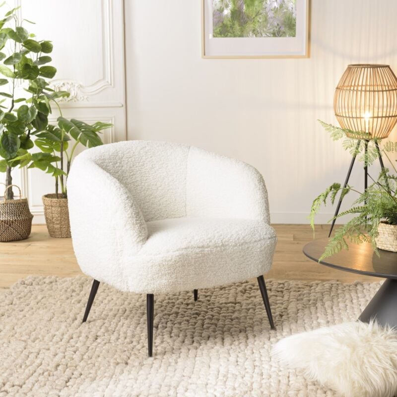 Albane - Fauteuil cosy tissu bouclette blanc pieds métal noir