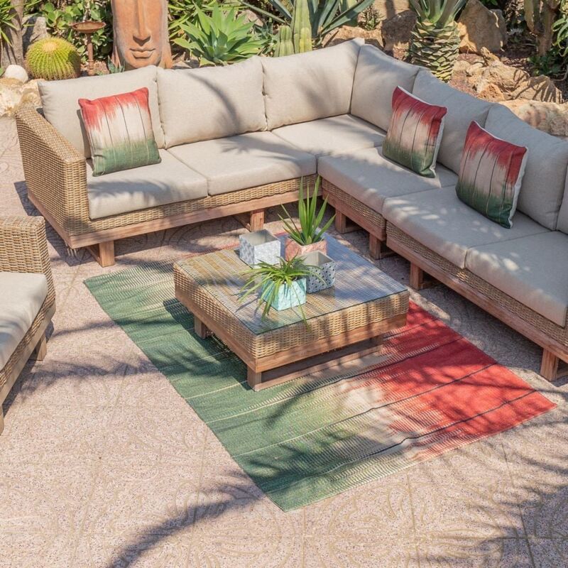 

Alfombra sostenible África de PET reciclado para comedor exterior multicolor de 200x140 cm