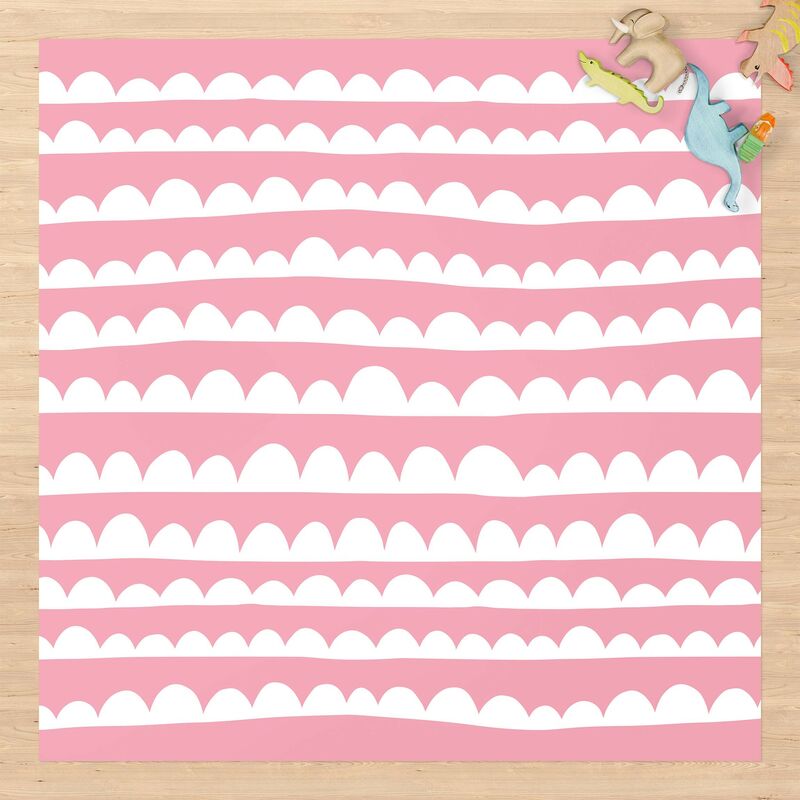 

Alfombras vinílicas - Drawn White Bands Of Clouds Up In Light Pink Skies - Cuadrado 1:1 Dimensión LxA: 60cm x 60cm