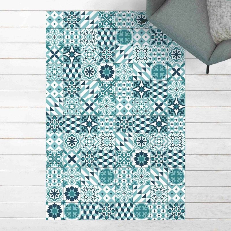 

Alfombras vinílicas - Geometrical Tile Mix Turquoise - Alto 3:2 Dimensión LxA: 120cm x 80cm