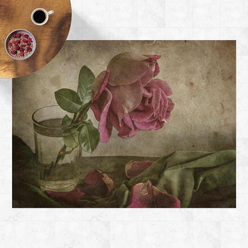 

Alfombras vinílicas - Tear Of A Rose - Apaisado 3:4 Dimensión LxA: 45cm x 60cm