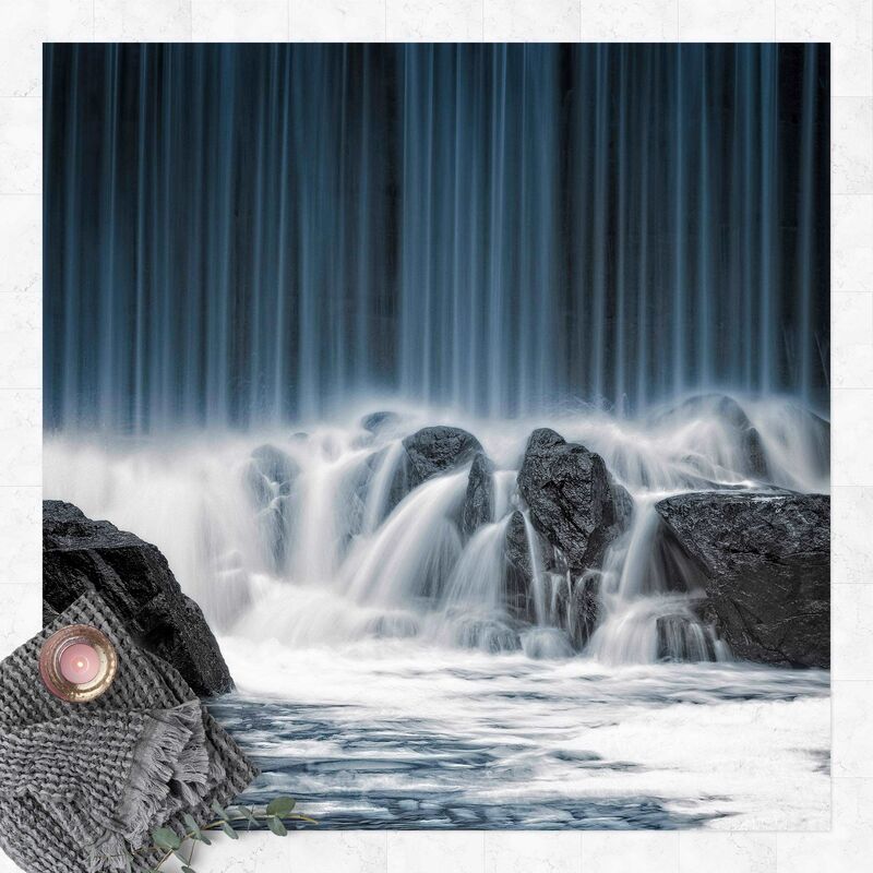 

Bilderwelten - Alfombras vinílicas - Waterfall In Finland - Cuadrado 1:1 Dimensión LxA: 140cm x 140cm