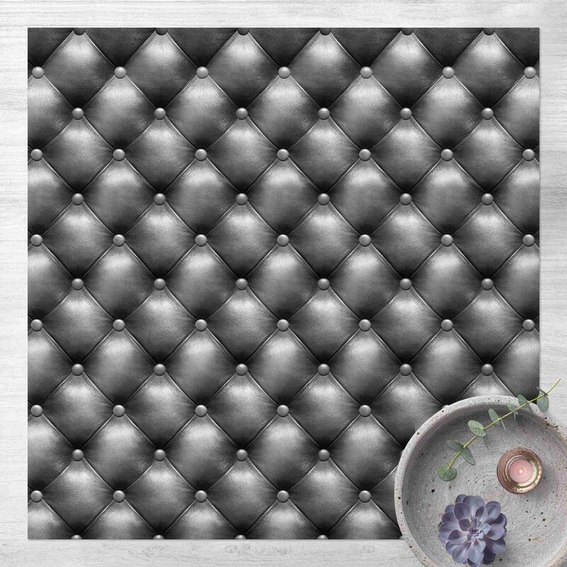 

Alfombras vinílicas - Chesterfield Black - Cuadrado 1:1 Dimensión LxA: 60cm x 60cm