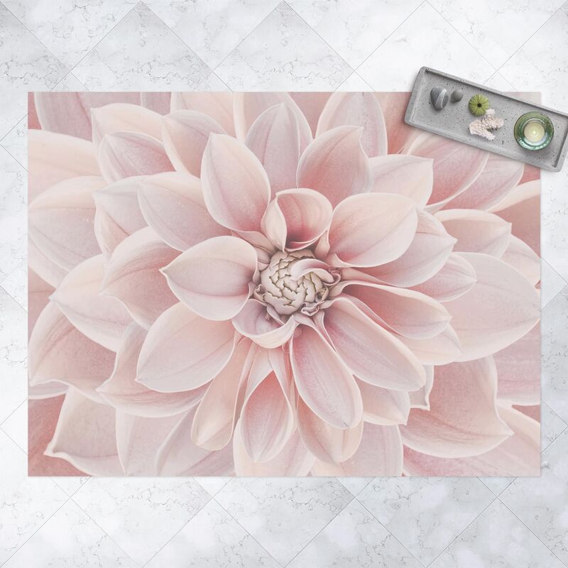 

Alfombras vinílicas - Dahlia In Powder Pink - Apaisado 3:4 Dimensión LxA: 90cm x 120cm