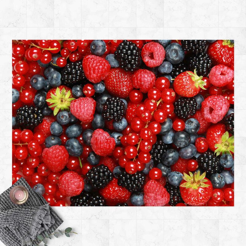 

Alfombras vinílicas - Fruity Wild Berries - Apaisado 3:4 Dimensión LxA: 135cm x 180cm