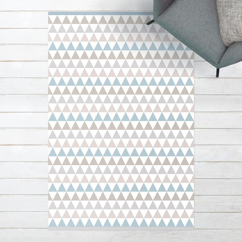 

Alfombras vinílicas - Geometrical Pattern Triangles With Stripes - Alto 3:2 Dimensión LxA: 120cm x 80cm