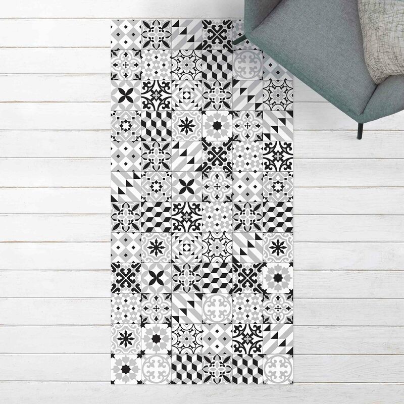 

Alfombras vinílicas - Geometrical Tile Mix Black - Alto 2:1 Dimensión LxA: 140cm x 70cm