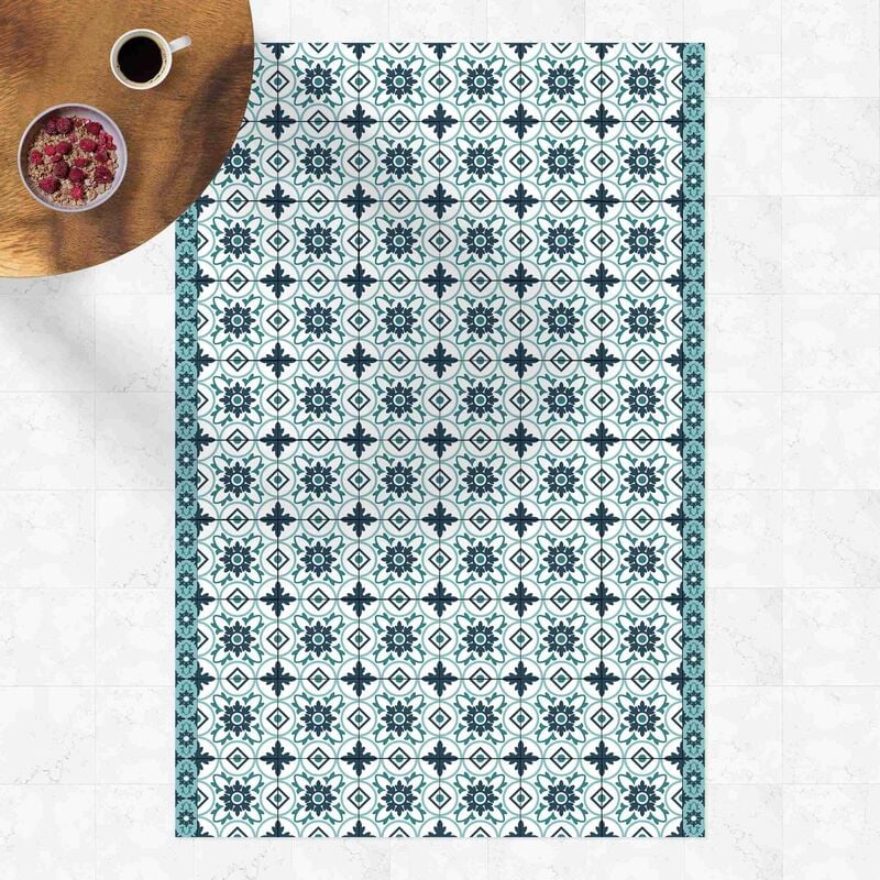 

Alfombras vinílicas - Geometrical Tile Mix Flower Turquoise - Alto 3:2 Dimensión LxA: 120cm x 80cm