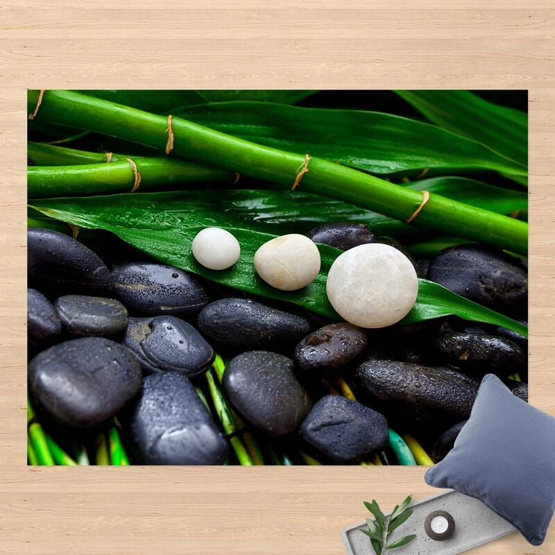 

Alfombras vinílicas - Green Bamboo With Zen Stones - Apaisado 3:4 Dimensión LxA: 135cm x 180cm