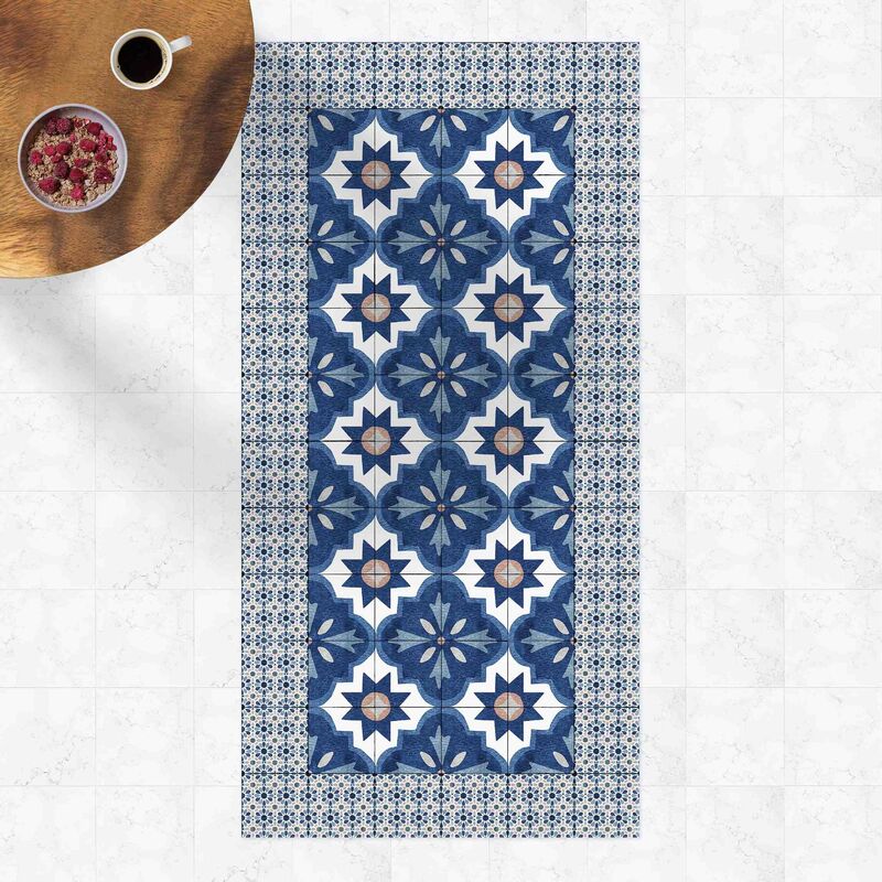 

Alfombras vinílicas - Moroccan Tiles Watercolour Blue With Tile Frame - Alto 2:1 Dimensión LxA: 100cm x 50cm