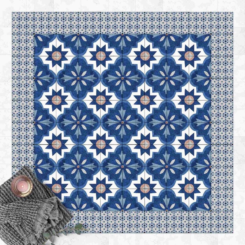 

Alfombras vinílicas - Moroccan Tiles Watercolour Blue With Tile Frame - Cuadrado 1:1 Dimensión LxA: 80cm x 80cm
