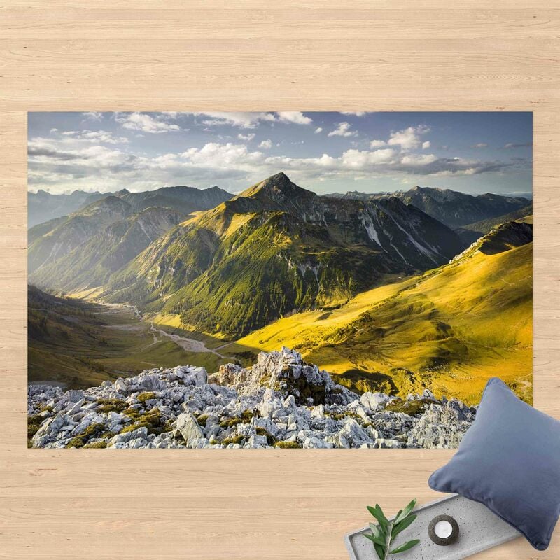 

Bilderwelten - Alfombras vinílicas - Mountains And Valley Of The Lechtal Alps In Tirol - Apaisado 2:3 Dimensión LxA: 140cm x 210cm