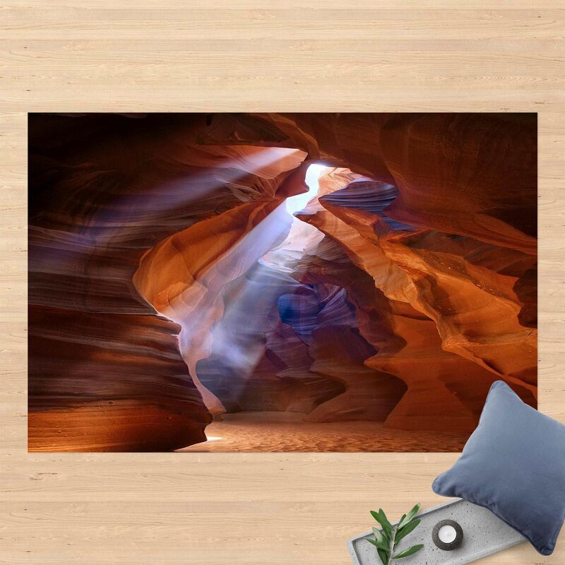 

Alfombras vinílicas - Play Of Light In Antelope Canyon - Apaisado 2:3 Dimensión LxA: 80cm x 120cm