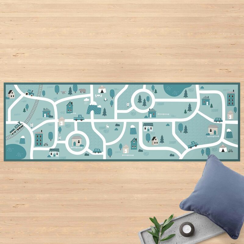 

Alfombras vinílicas - Playoom Mat Village - A Fine Little Place - Panorama Formato apaisado Dimensión LxA: 80cm x 240cm