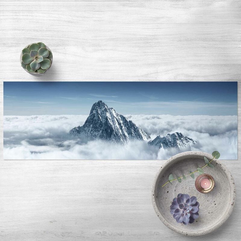 

Alfombras vinílicas - The Alps Above The Clouds - Panorama Formato apaisado Dimensión LxA: 50cm x 150cm