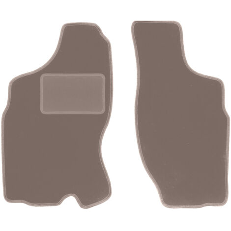 Alfombrillas delanteras beige para: Nissan Terrano II SUV (1993-2005)