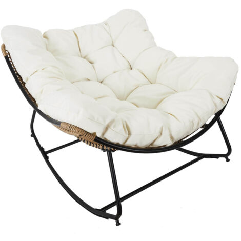 Altobuy – Fauteuil à bascule blanc – Assise capitonnée en mousse polyuréthane – Structure acier noir – Revêtement polyéthylène effet rotin UV