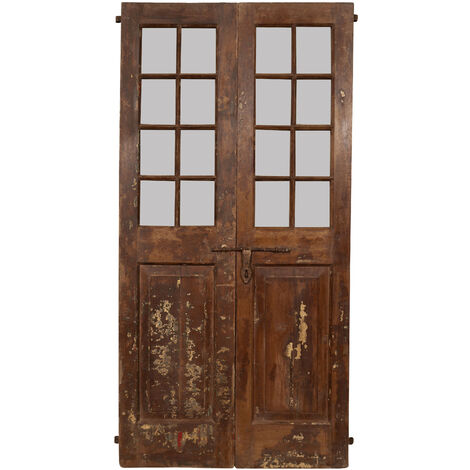 Ancienne porte médiévale intérieure ou extérieure en bois massif et fer avec encadrement