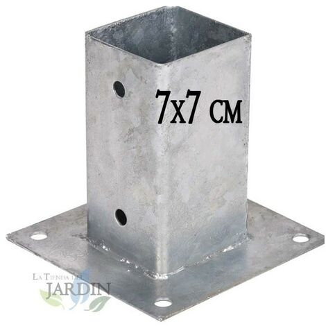 Ancrage métallique carré 7x7 cm, base 15x15 cm. Idéal pour les poteaux en bois.