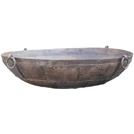 ANTIGUO CONTENEDOR DE HIERRO FORJADO