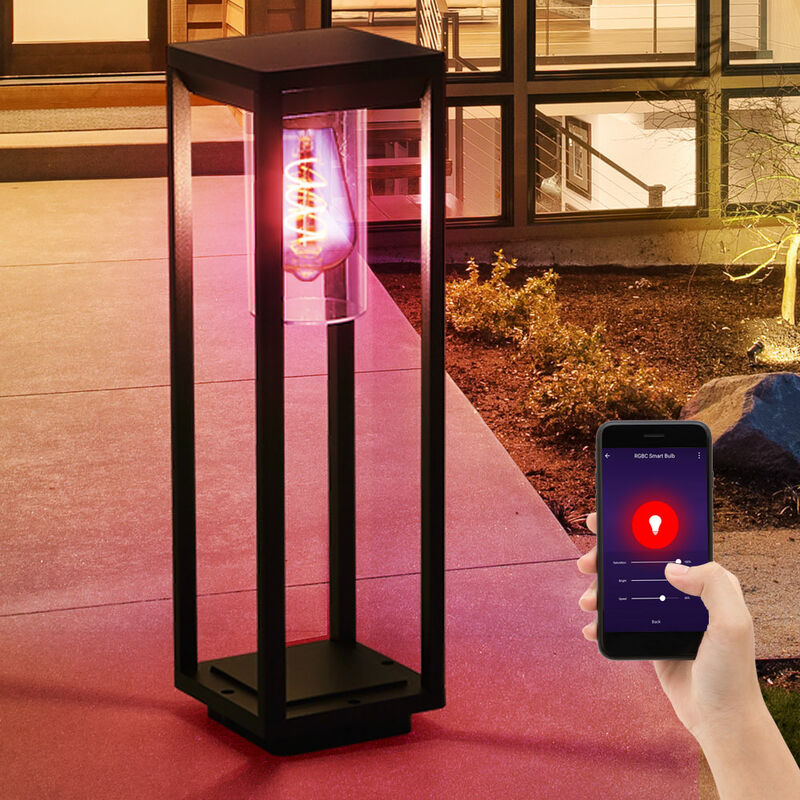 

Lámpara de pie de jardín con control de voz de aplicación de luz para exteriores ALU DIMMAR en un juego que incluye bombillas LED RGB