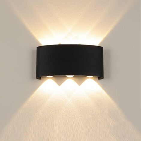 Aplique de pared exterior impermeable para patios y pasillos, 6W, luz cálida de 3000K.