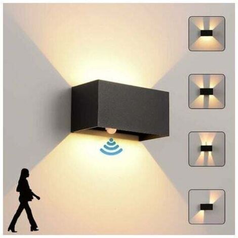 Aplique de pared para interior y exterior con sensor de movimiento, moderno aplique LED de 24 W, resistente al agua IP65, luz blanca cálida de 3000 K, con ángulo de haz ajustable, color negro.
