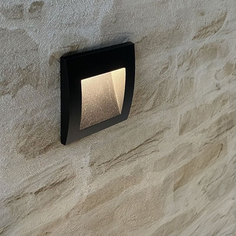 

Aplique de pared IP65 SEVILLA para balizamiento exterior 3W | Temperatura de color: Blanco cálido 3000K