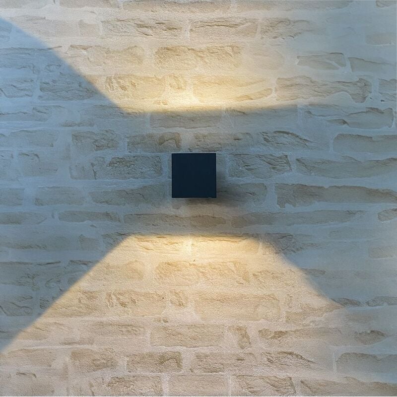 Applique murale led 6W Eq 60W Extérieur cordoba IP65 Température de Couleur: Blanc Chaud 3000K