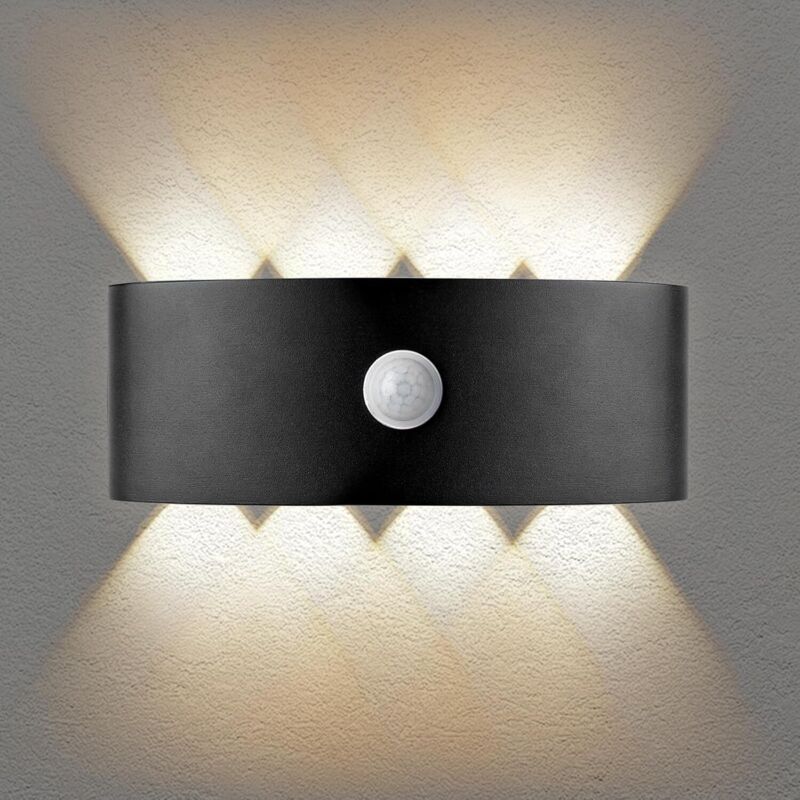 Applique murale LED avec détecteur de mouvement, étanche IP66, 8W, éclairage vers le haut et vers le bas, noire - Idéale pour la chambre et Applique murale LED avec détecteur de mouvement, étanche IP66, 8W, éclairage vers le haut et vers le bas, noire - Idéale pour la chambre et