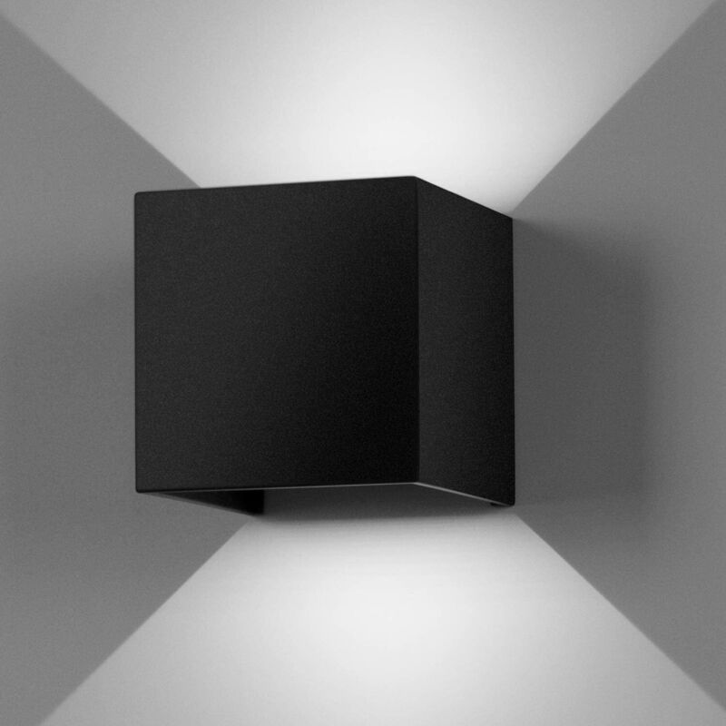 Black 12W LED Wall Light – Adjustable Angle, IP65, 6500K, Indoor/Outdoor