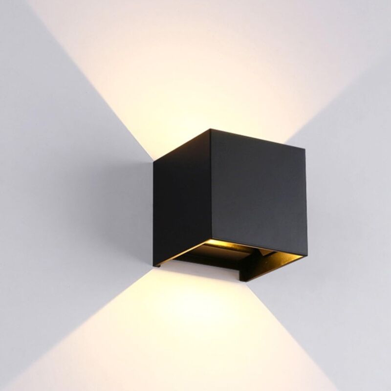 Square 12W LED Wall Light – IP65, Warm White 3000K, Indoor/Outdoor