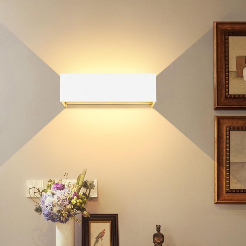 Applique Murale LED Extérieure Blanc,Applique Murale Interieure Angle de Faisceau Réglable 120°，3000K Lampe Exterieur Murale IP65 Imperméable [Classe