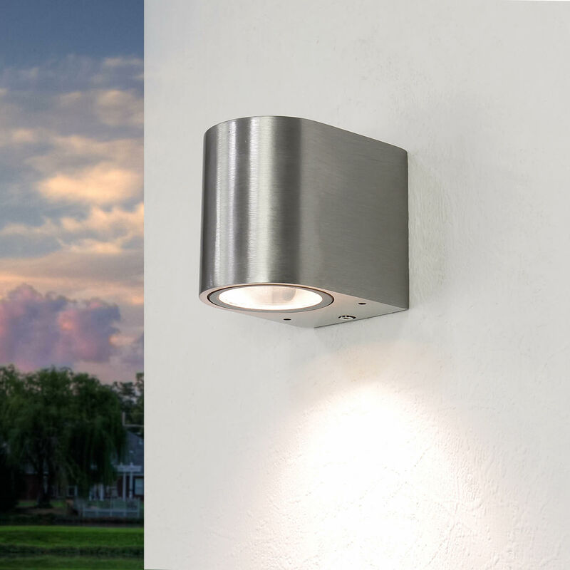 Image of Licht-erlebnisse - Applique per esterni piccola dal design semicircolare stile moderno color argento Lampada a parete - Argento