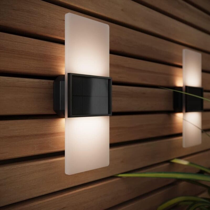 Appliques murales extérieures à énergie solaire Gemini blanc et blanc chaud (Ensemble de 2)