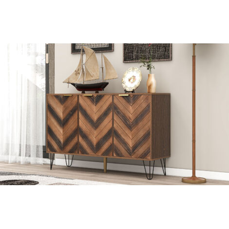 Armoire, armoire de style exclusif avec trois portes. Elle présente des détails élégants et offre une grande capacité de rangement. Les portes sont en bois massif, avec des formes coniques et convexes