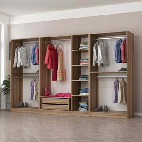 Armoire ouverte