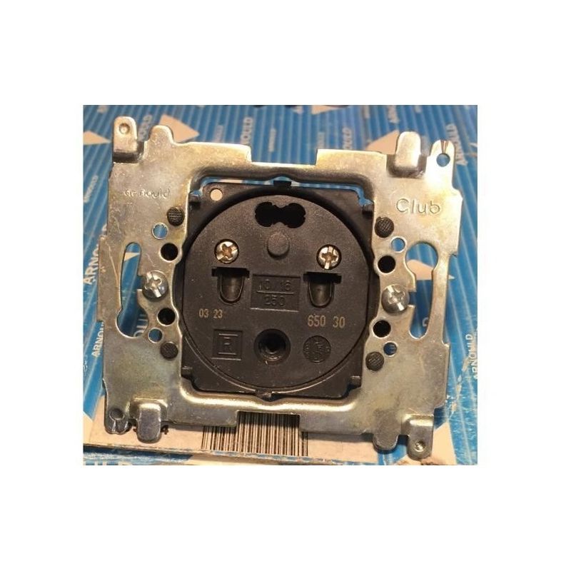 

65030 2P socket 10 / 16A 230V eclipse - club - Arnould