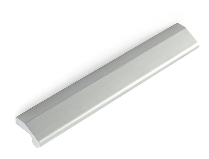 

Tirador Asa Mueble | Estilo Contemporáneo | Fabricado en Aluminio | Acabado en Anodizado mate | Distancia Entrepuntos: 224 mm | Medidas 270*27*28 mm