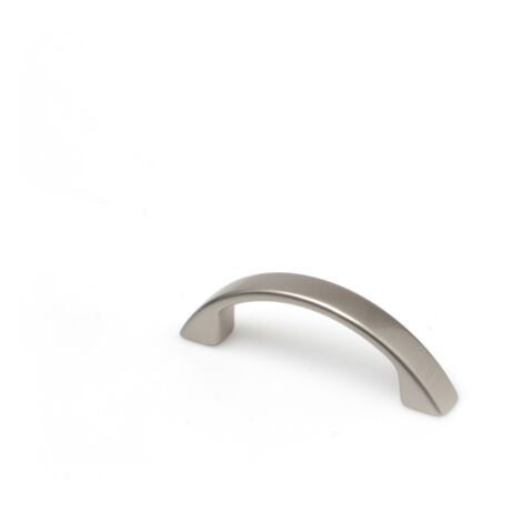Asa de zamak con acabado níquel satinado, dimensiones:79x11x25mm y entrepuntos:64mm -