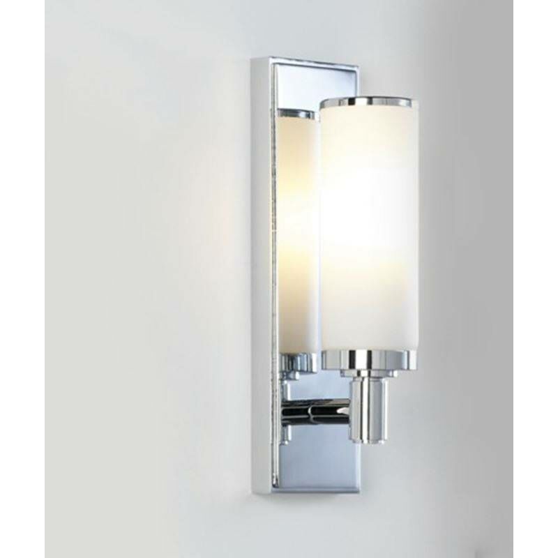 Astro Verona - 1 Light Bathroom Wall Light Polished Chrome IP44, E14