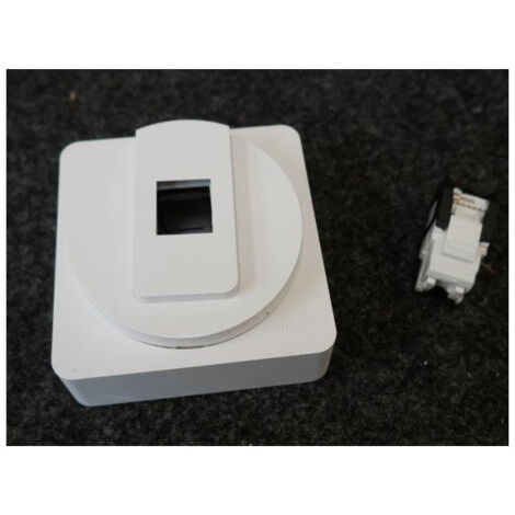 ateha prise RJ45 catégorie 6 UTP pour Grade 1 complet - HAGER WJC220B