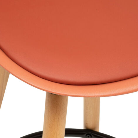 Atmosphera – Tabouret de bar scandinave Maxon – Assise rembourrée en polypropylène – Hauteur d'assise 71,5 cm – Piètement en hêtre naturel
